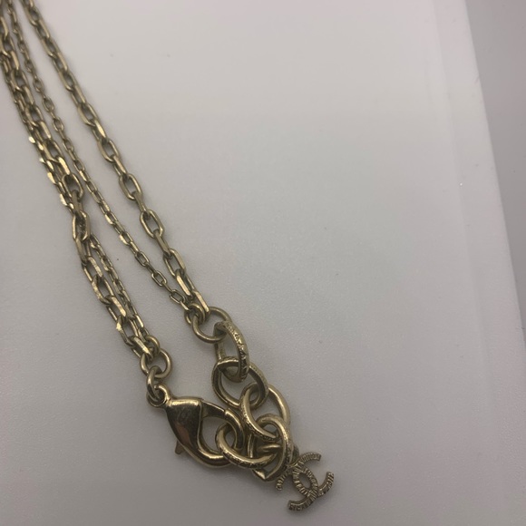 Authentic “I ❤️ Chanel” Gold Plated Chain - Authenticated - Picture 8 of 13